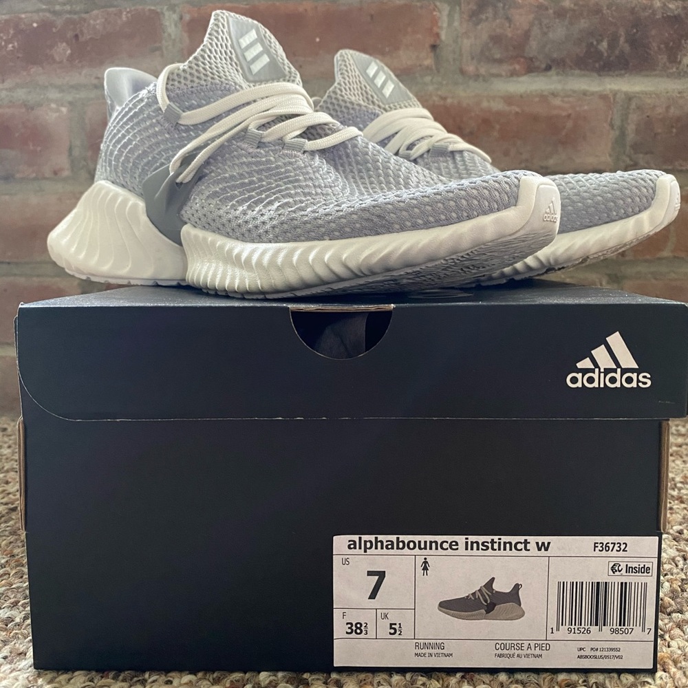 Women’s Adidas Alphabounce Instinct Sneakers